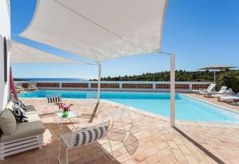 Ocean view beach villa has Balcony rooms