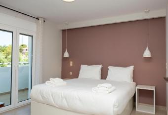 Kotroni Residences has Balcony rooms