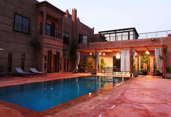 9 bedrooms villa with private pool enclosed garden and wifi at Centre Commune Ouled Hassoune has Smoking rooms