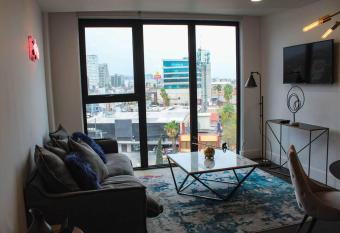 Stylish 1BR/Balcony at Life by Cosmopolitan 503 has Balcony rooms