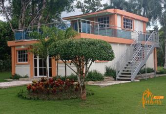 Villas Club   mbar has Balcony rooms