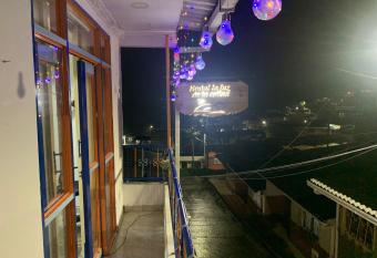 Hostal la luz de la colina has Balcony rooms