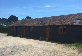 Lakeview Studios allows 18 year olds to book a room