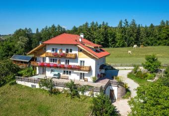 Dolomiti has Balcony rooms