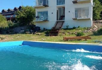 La Cumbre has Balcony rooms