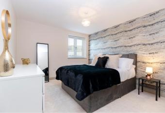 Avery House 2 - Two Bedroom with Outdoor Terrace by BPNE has Balcony rooms