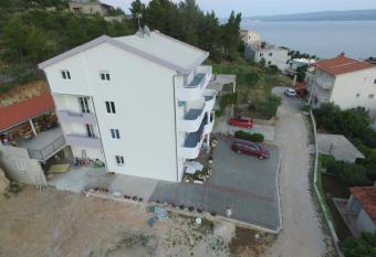 Seaview apartments Grizelj has Balcony rooms