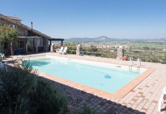 bnbthekey 1,2,3 allows 18 year olds to book a room