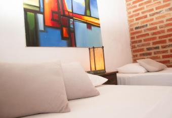 La Juanita Hostel Barichara allows 18 year olds to book a room