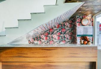 Super OYO Hotel Haveli Inn allows 18 year olds to book a room