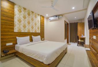 FabHotel HC Mohali Inn allows 18 year olds to book a room