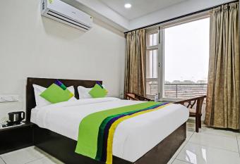 Treebo Trend Kamron Regency Sector 80 allows 18 year olds to book a room