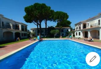 Appartement cosy et confortable L Escala has Balcony rooms