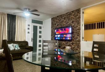    Lucor D-Eight House    New Entire Home in the Town    has Balcony rooms