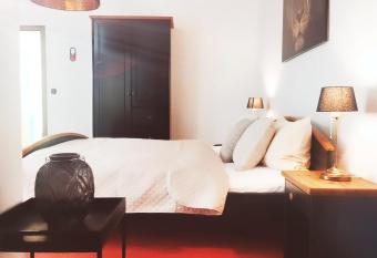 Stadthotel has Balcony rooms