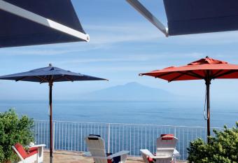 Maison La Minervetta allows 18 year olds to book a room