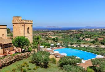 Hotel Baglio Oneto dei Principi di San Lorenzo - Luxury Wine Resort has Balcony rooms