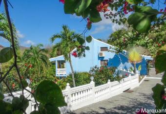 REVE Bleu ECRIN BLEU has Balcony rooms