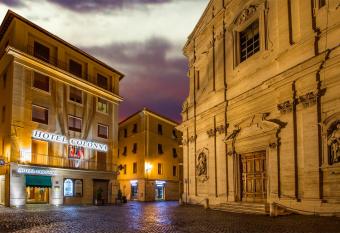 Colonna Hotel allows 18 year olds to book a room