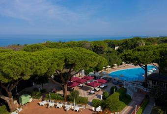 Park Hotel Marinetta - Beach & Spa has Balcony rooms