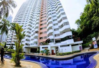 BINANCE @ Sri Sayang Beach Resort has Balcony rooms