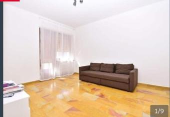 Appartamento al Centro di Valenza has Balcony rooms