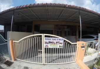 Homestay Bidor DMaju has Balcony rooms