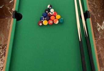 Pension El Dorado allows 18 year olds to book a room