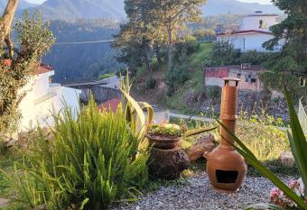 Posada Quinta Lux has Balcony rooms