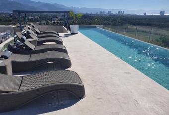 Departamento Parota allows 18 year olds to book a room