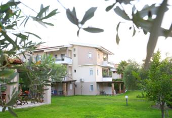 Dionisos Resort has Balcony rooms