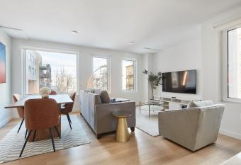 Harmony Lofts on Jackson 2 has Balcony rooms