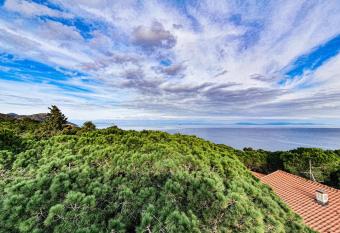 Appartamento Capo Arco Terrazza has Balcony rooms