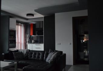 Apartament w centrum miasta z bezp  atnym parkingiem has Balcony rooms
