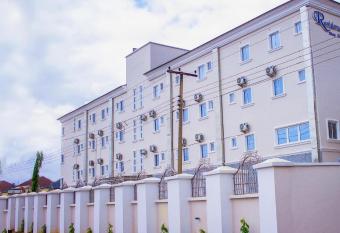 BELCANTO RESIDENCE has Smoking/Balcony rooms