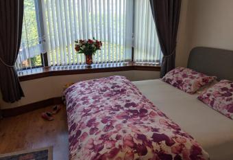 House of Bondol has Balcony rooms