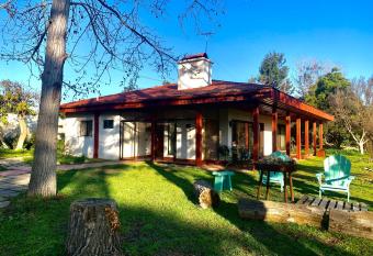 Casa tranquila y central con piscina en Olmu   has Balcony rooms