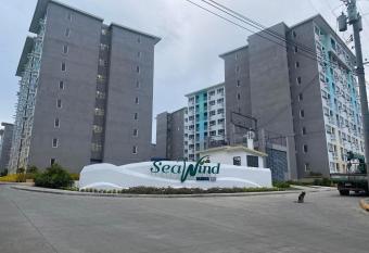 A COZY PLACE AND RELAXING FOR YOUR STAYCATION OR VACATION, 2 Bedroom allows 18 year olds to book a room