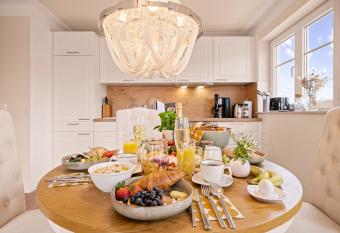 Wohlf  hl-Apartment Irisbl  te mit Privatstrand has Balcony rooms