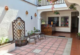 Hospedaje el Viajero Antigua ll has Balcony rooms