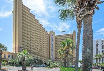 Coco Loco Beachfront with Indoor Pool & Hot Tub in Destin has Balcony rooms