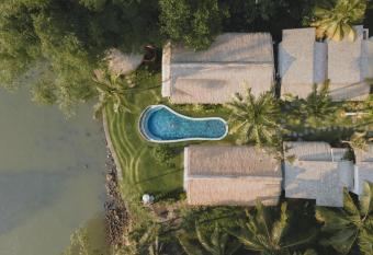 Yama Balian allows 18 year olds to book a room