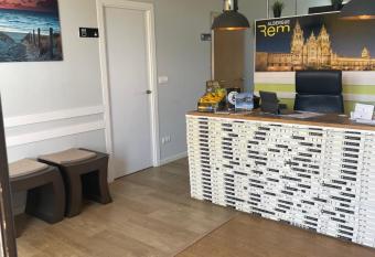Albergue Rem allows 18 year olds to book a room