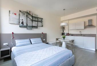 Residenza SubitoSanto - Appartamento 5B  has Balcony rooms