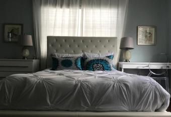 Sun Sand and Love - Lovely 2 Beds, 2 Bath Condo allows 18 year olds to book a room