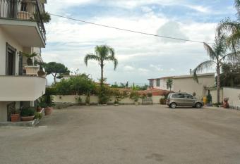 Hotel Le Pinede Vistamare has Balcony rooms