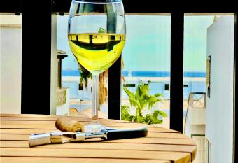 Canaryislandshost l Balc  n del Mar has Balcony rooms