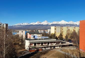 Byt s v  h  adom na Vysok   Tatry has Balcony rooms