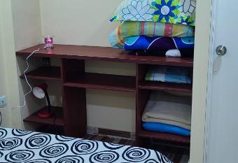 Aparta estudio cerca al aeropuerto espectacular has Balcony rooms