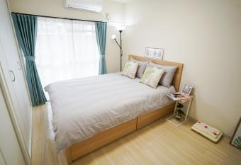 stay s                     303    has Balcony rooms